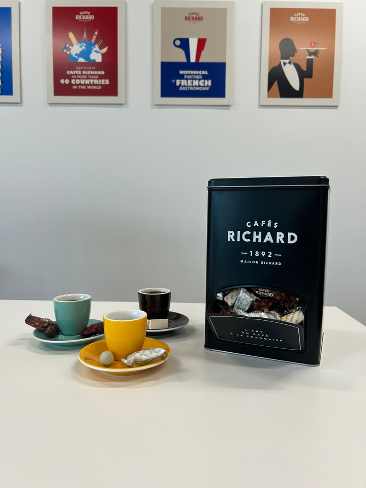 Cafes Richard Barista Espresso Cups with Saucers (Set of 6)