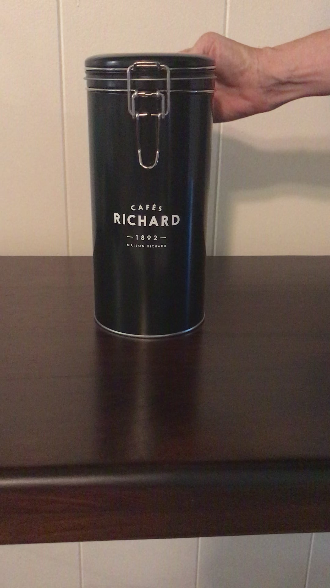 Cafes Richard Coffee Tin