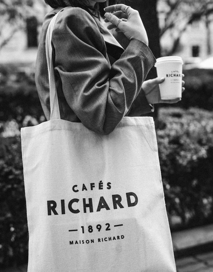 Cafés Richard Tote Bag